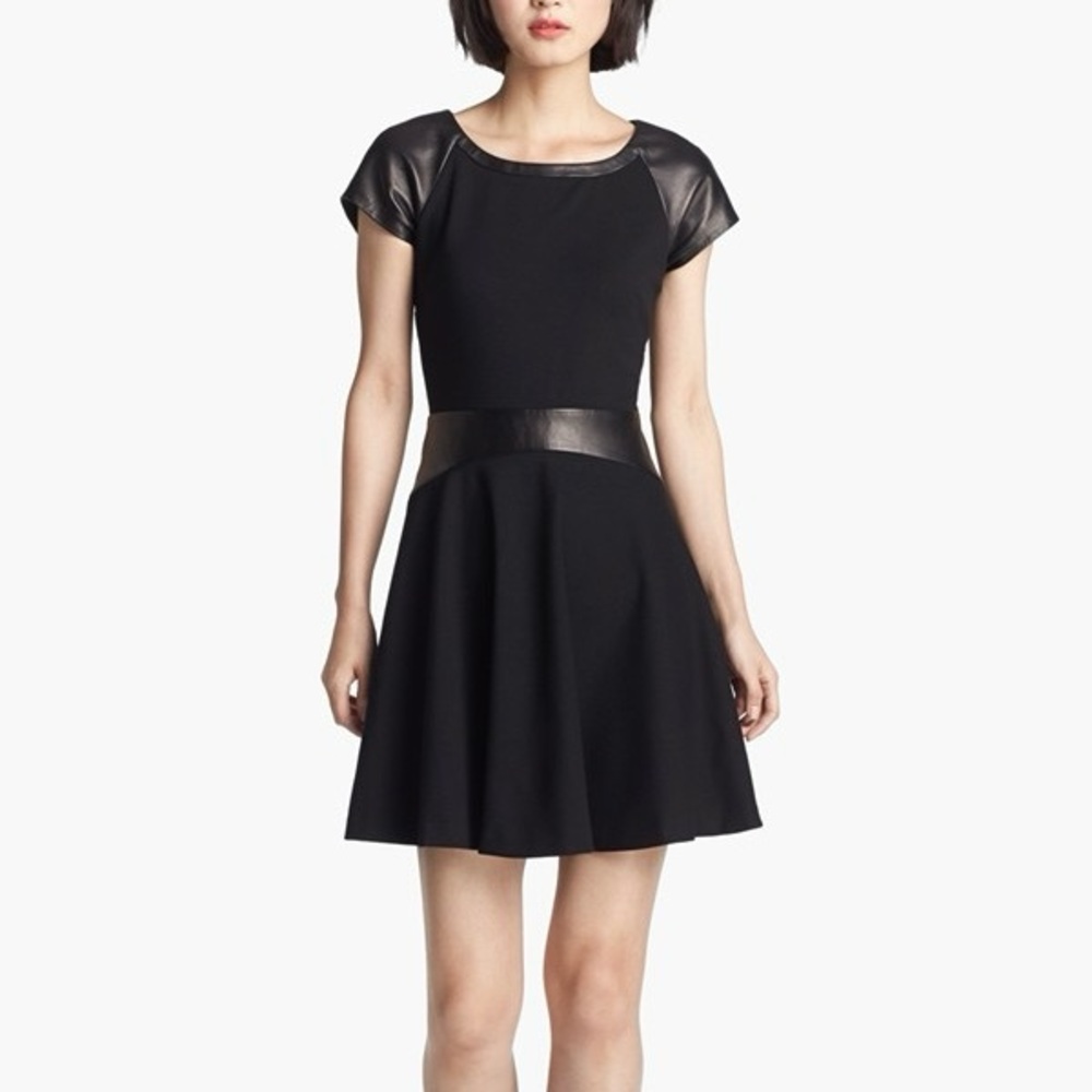 DIANE Von FURSTENBERG Delyse Black Leather trim Fit & Flare Mini Dress Size 8
